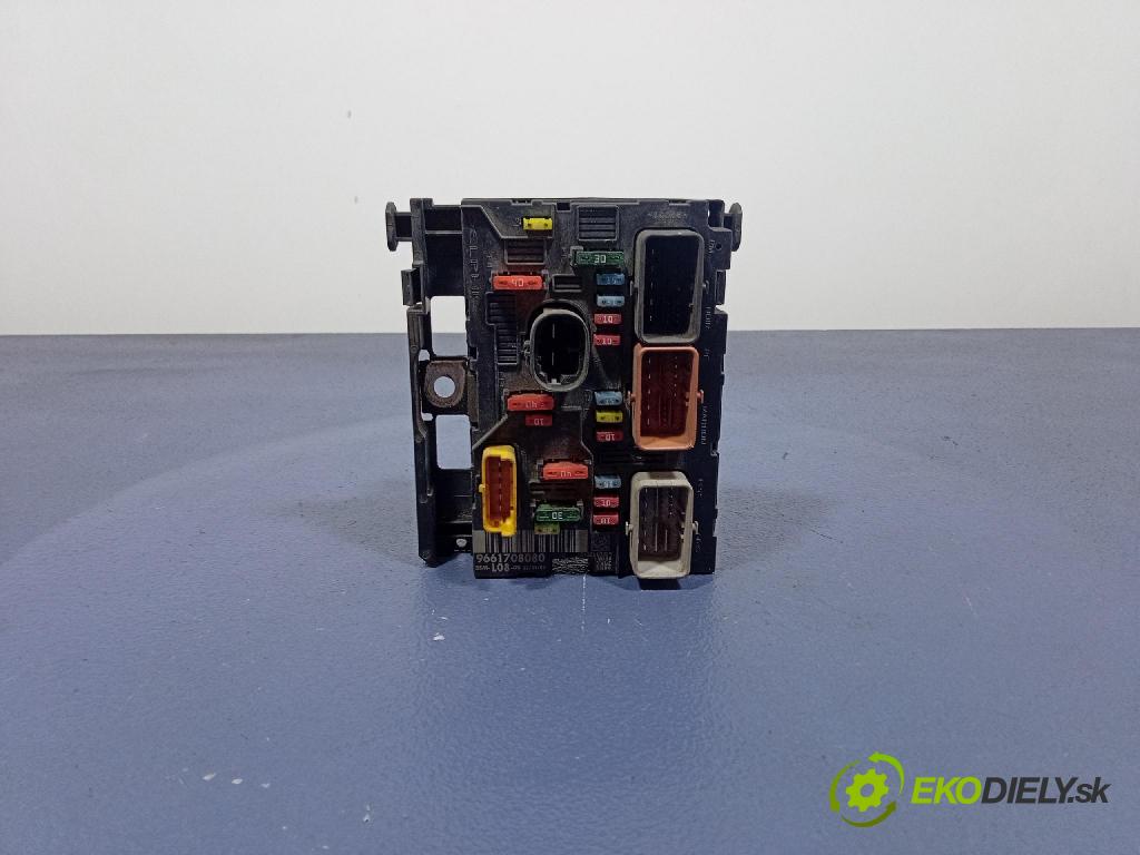 Citroen C4 picasso 2008 skrinka Poistky: 9661708080