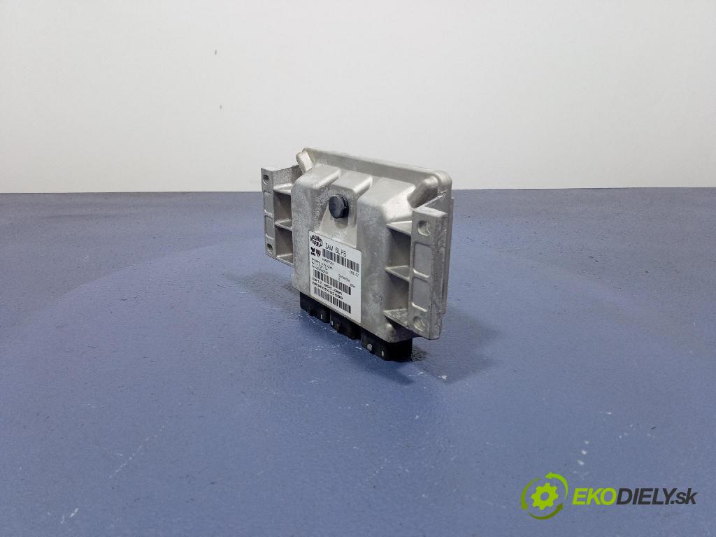 Citroen C4 picasso 2008 řídící jednotka Motor: 9662402080