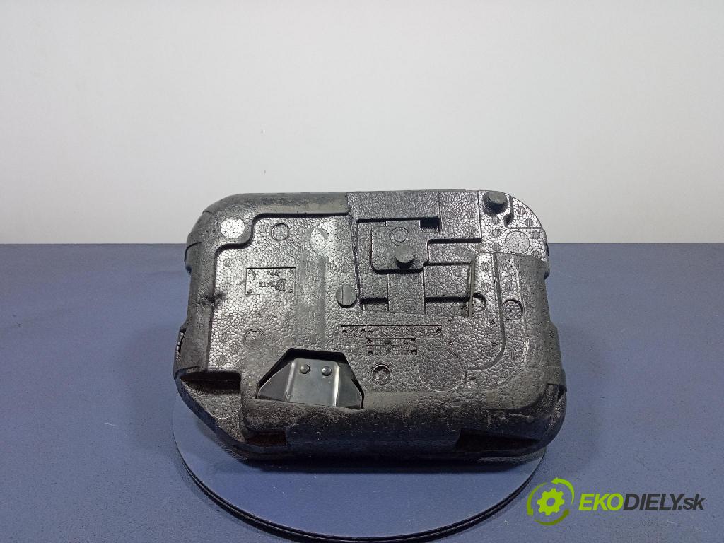 Citroen C4 picasso 2008 zvedák 9681017280