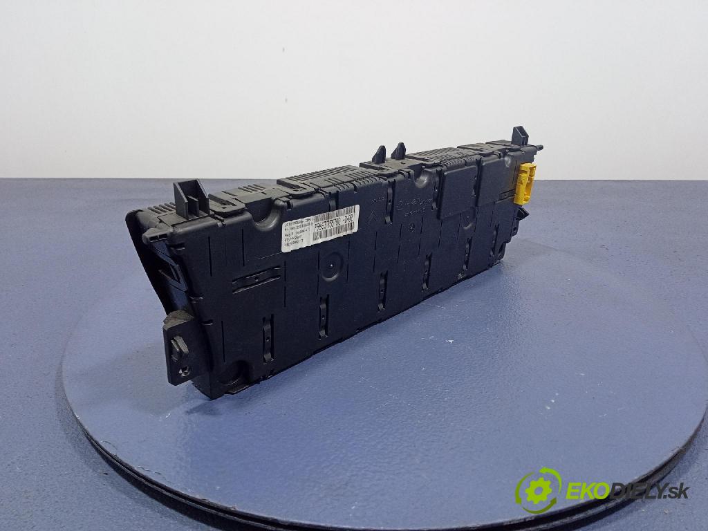 Citroen C4 picasso 2008 Přístrojová deska 9663755780