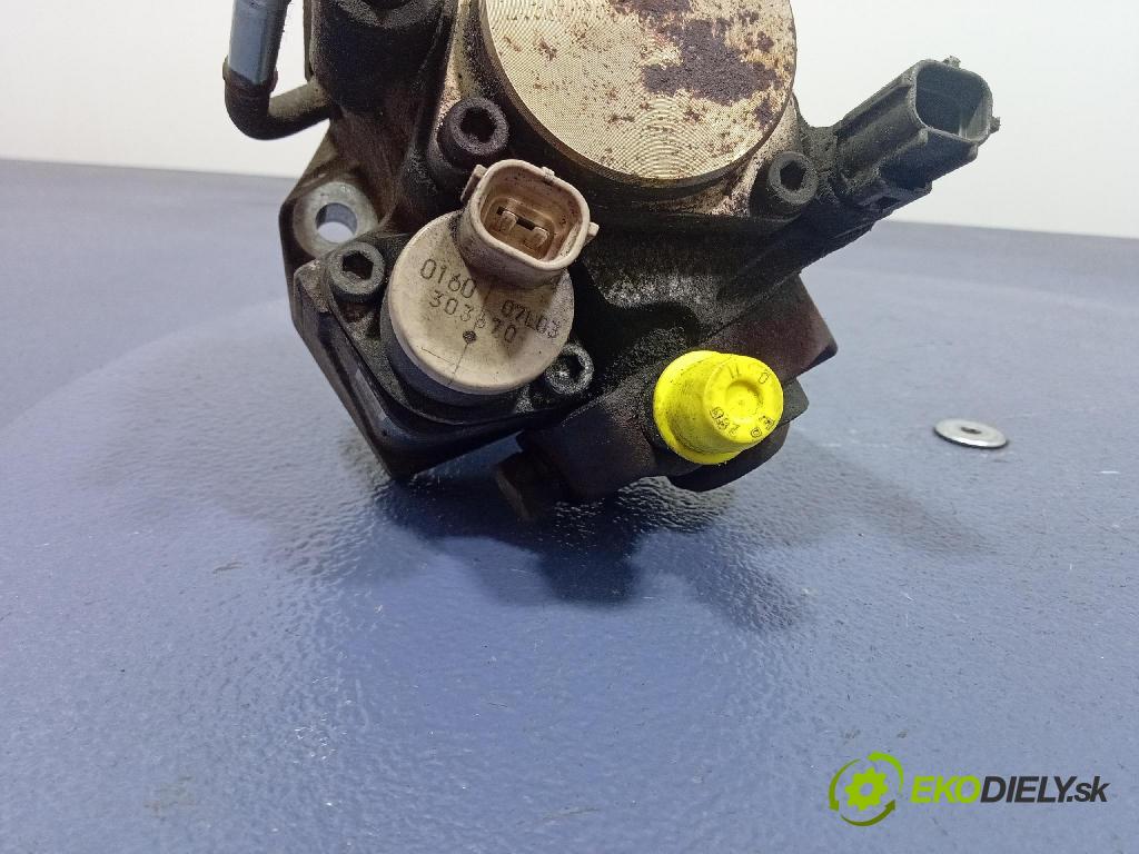 Mazda 5 2006 čerpadlo Injekcia: RF7J13800B