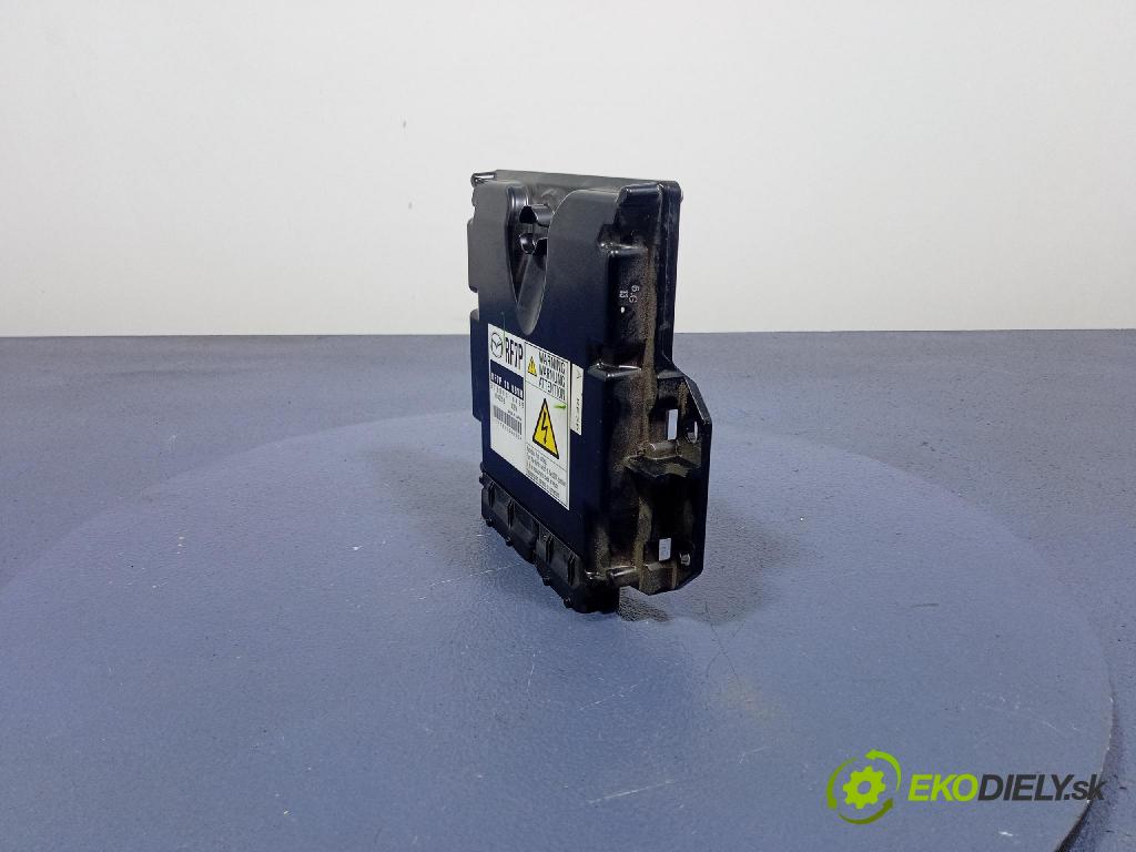 Mazda 5 2006 riadiaca jednotka Motor: RF7P18881H