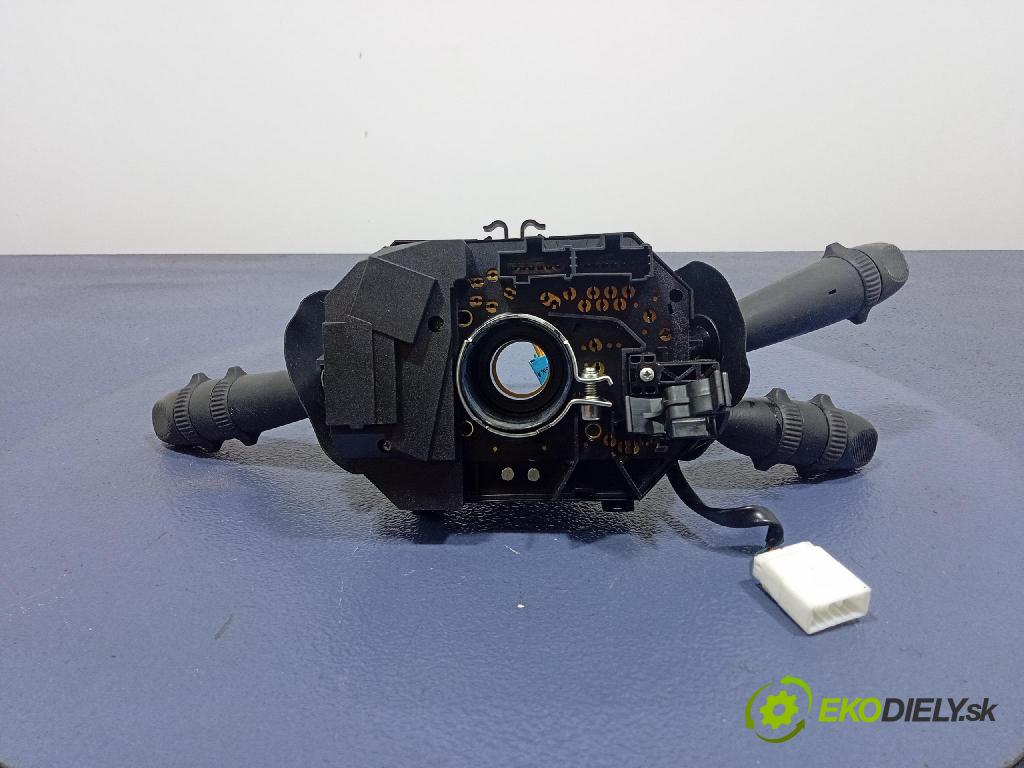 Alfa romeo 147 2008 prepínač Komplex: 735365520