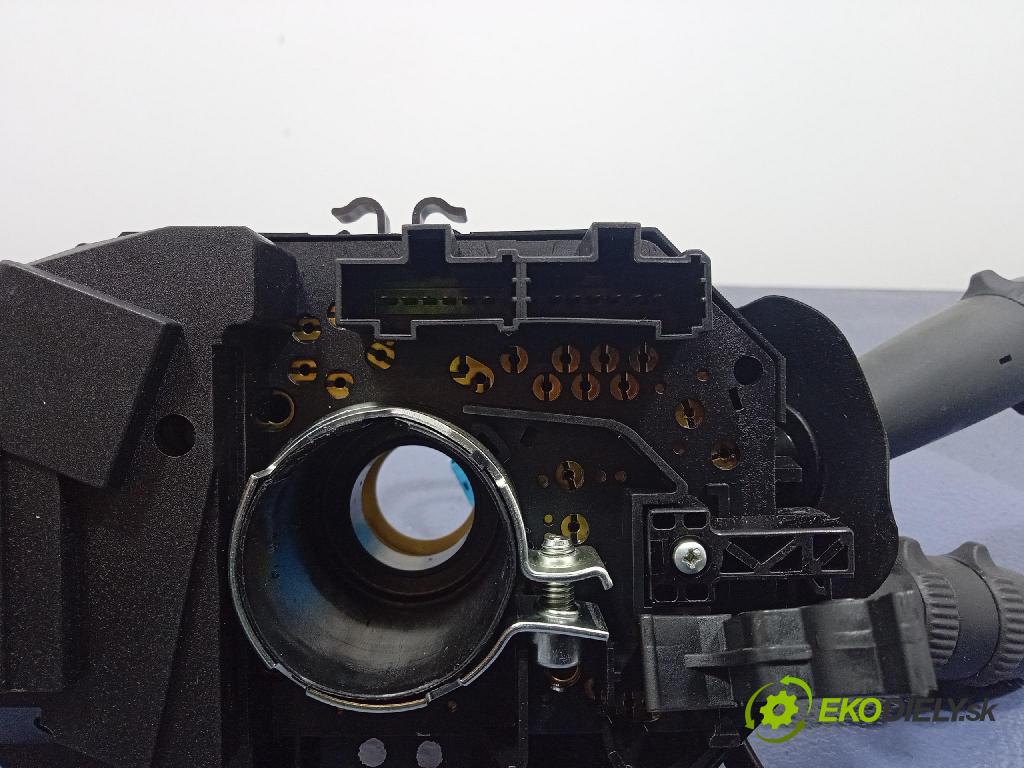 Alfa romeo 147 2008 prepínač Komplex: 735365520