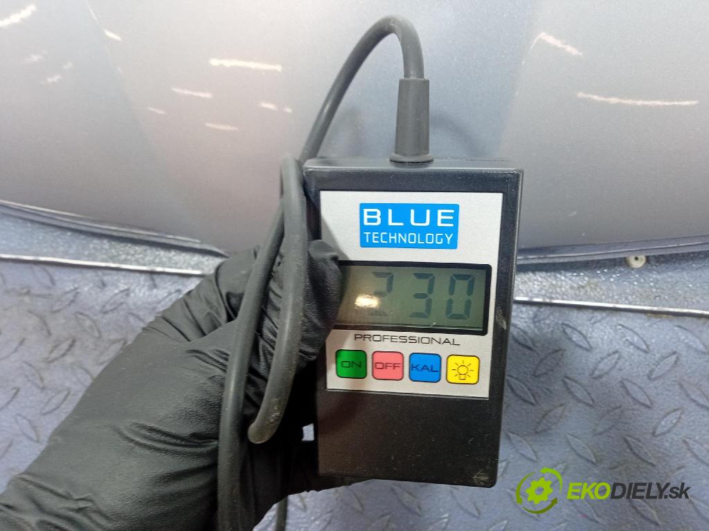 Skoda Fabia 2011 kapota přední: