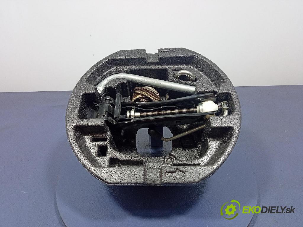 Skoda Fabia 2011 Kulisa radenia 5J0012115