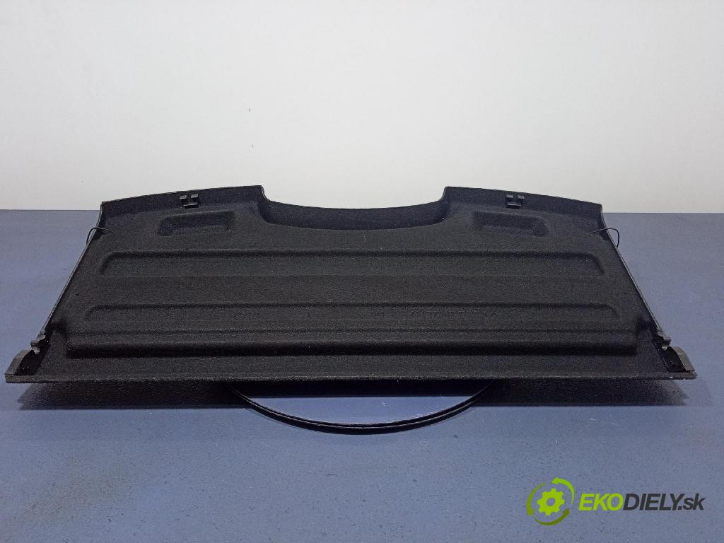 Skoda Fabia 2011 kufra: 5J6867769