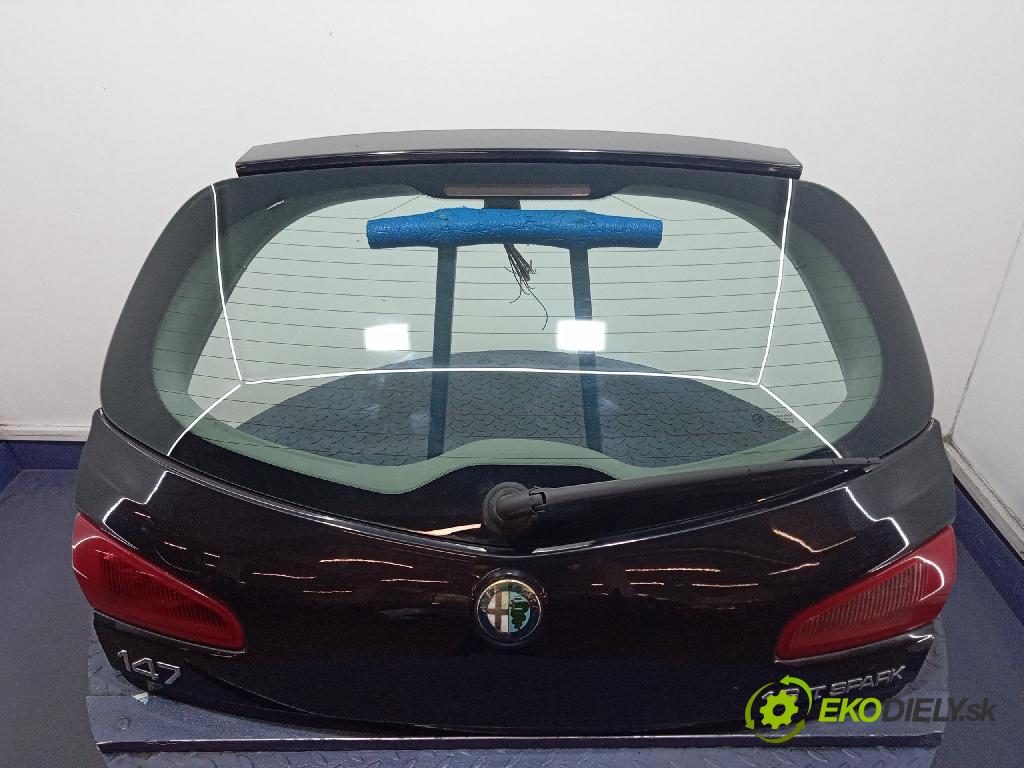 Alfa romeo 147 2008 zadna dveře kufra: kufra: