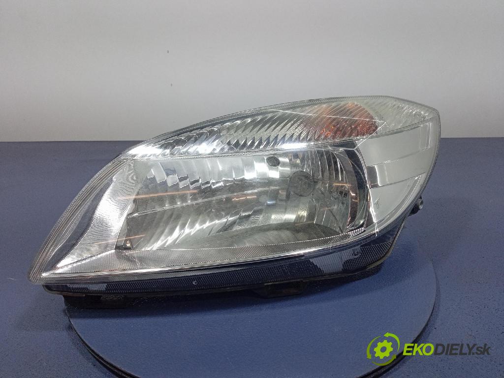 Skoda Fabia 2011 Reflektor: Vľavo: 20-E322