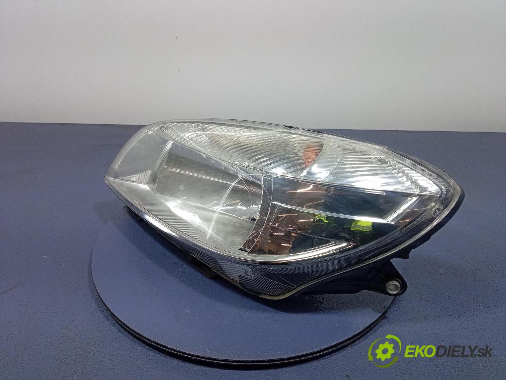 Skoda Fabia 2011 Reflektor: Vľavo: 20-E322