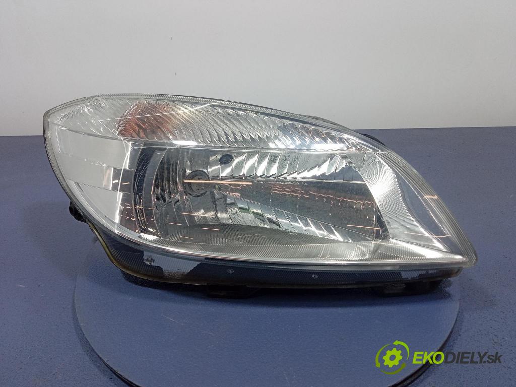 Skoda Fabia 2011 Reflektor: v pravo: 173088-02