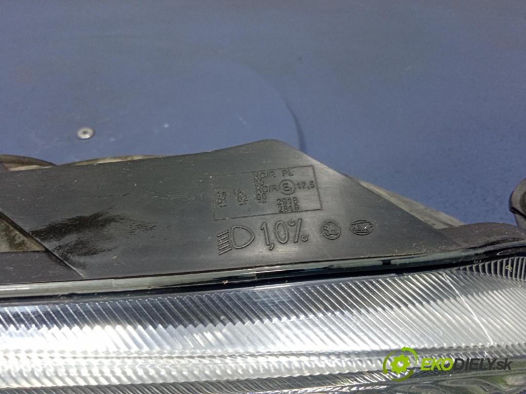 Skoda Fabia 2011 Reflektor: v pravo: 173088-02