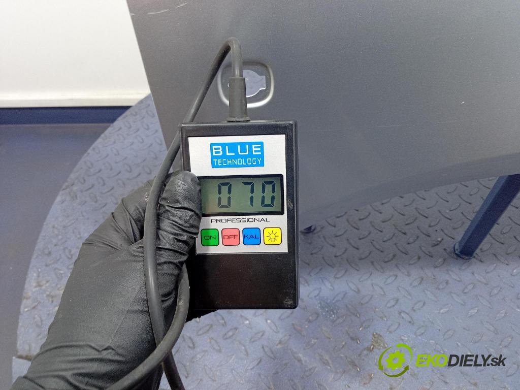 Skoda Fabia 2011 blatník Predné v pravo: