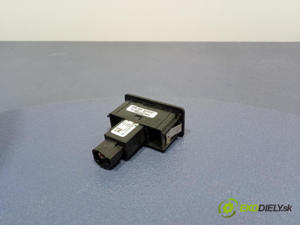 Vw Golf 2019 inštalácia Elektrický: 5Q0035726J