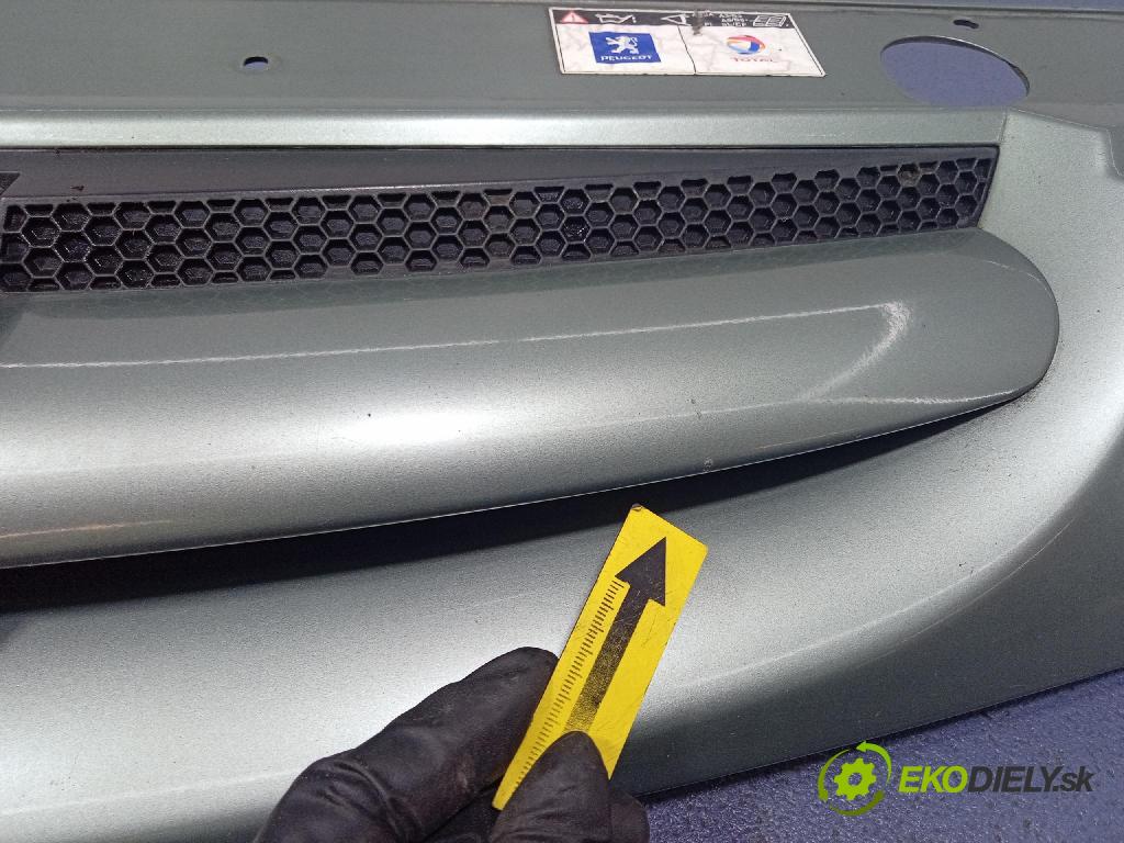 Peugeot Partner 2005 miežka / Gril: 9644758577