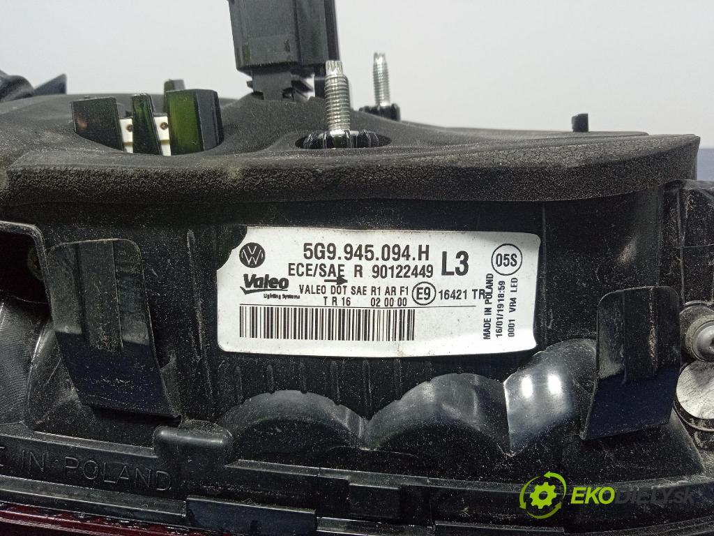 Vw Golf 2019 svetlo / reflektor zad Prava: Vnútri: 5G9945094H