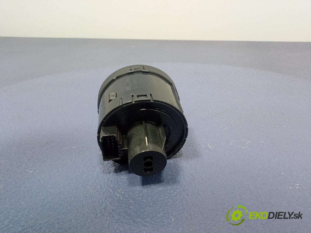 Vw Golf 2019 prepínač svetiel 5G0941431BD