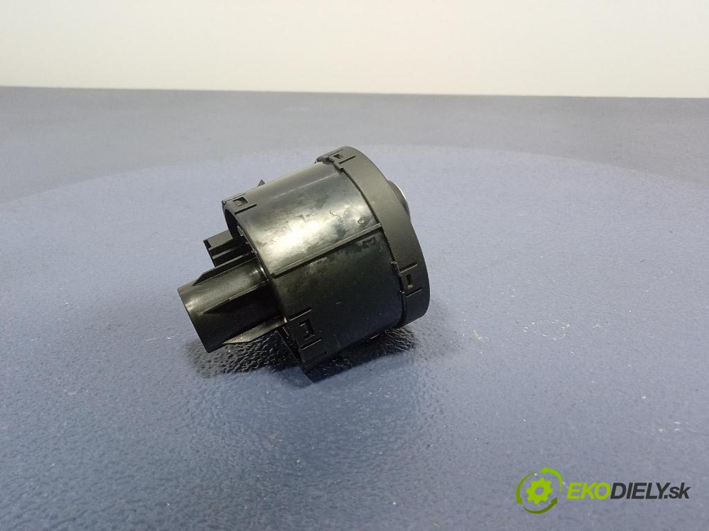 Vw Golf 2019 prepínač svetiel 5G0941431BD