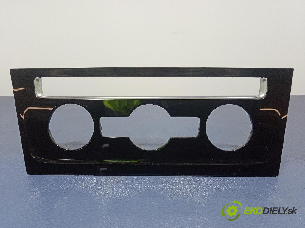 Vw Golf 2019 lišta Dekoratívne: 5G1863100C