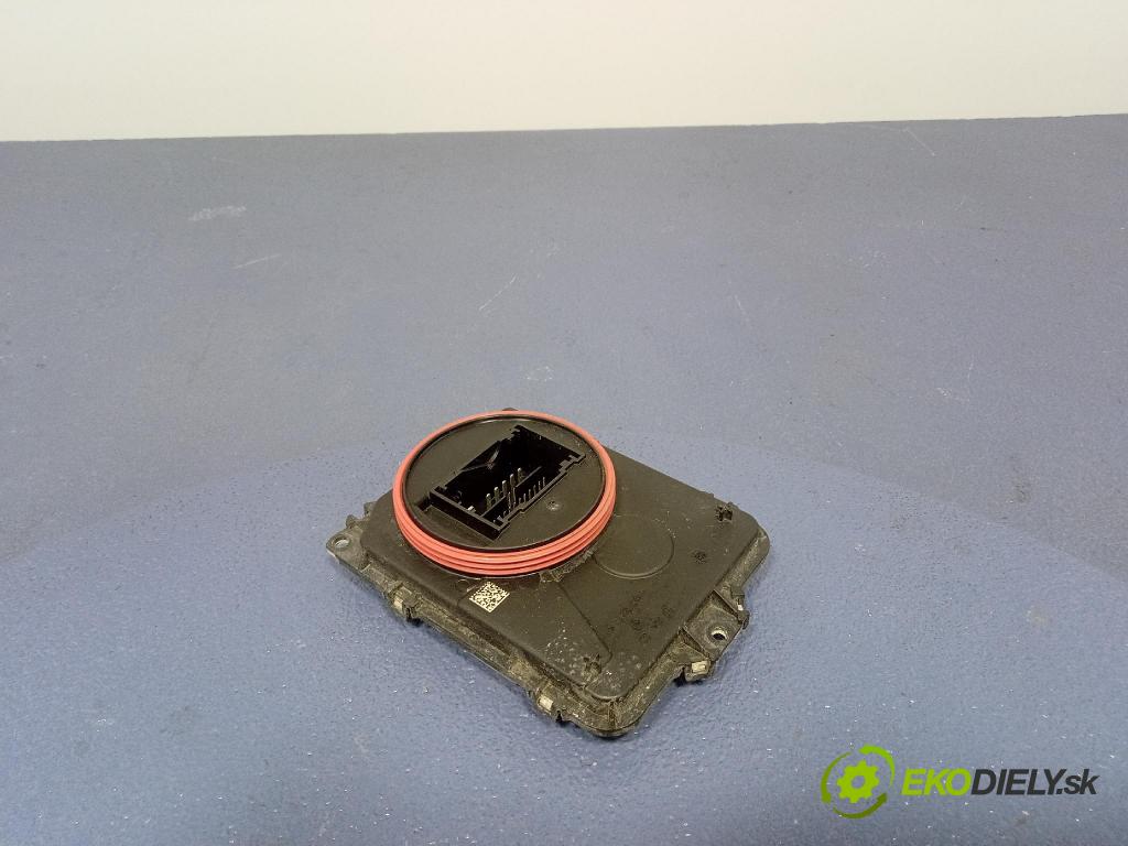 Vw Golf 2019 střídač: 8V0907399D