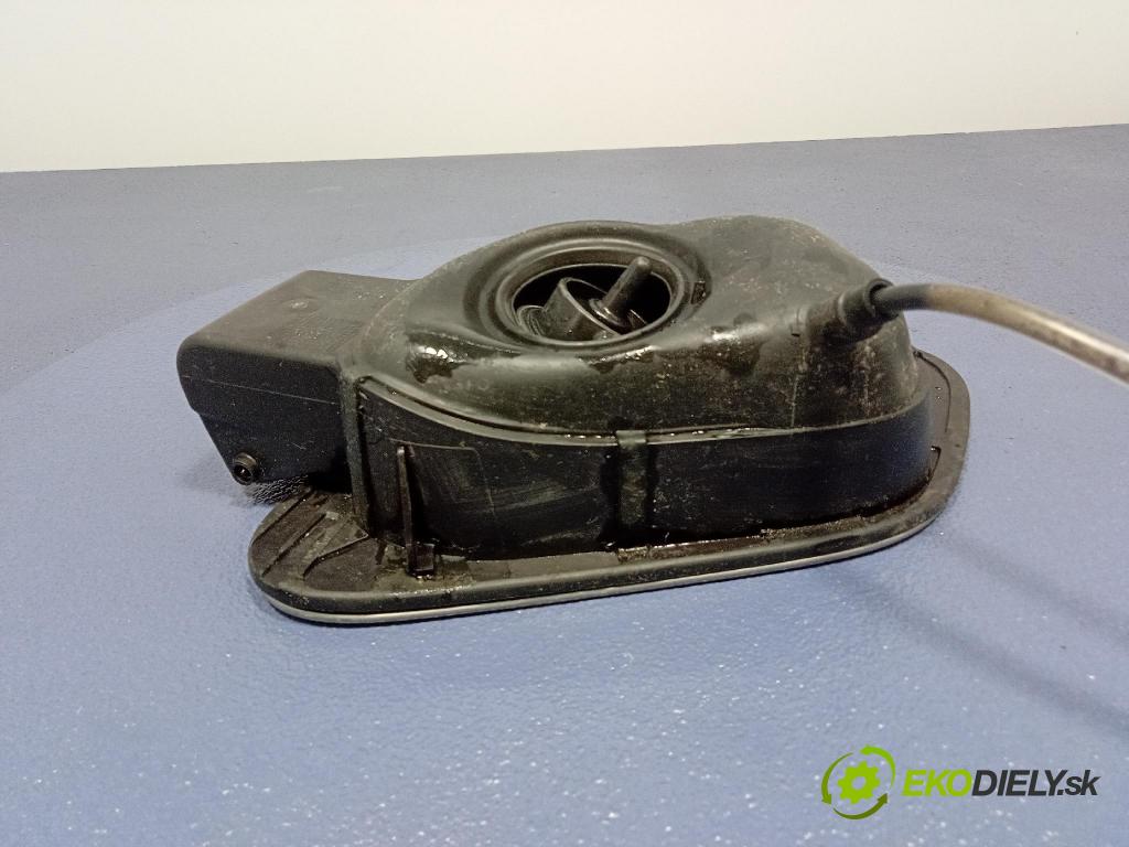 Vw Golf 2019 Klapka nádrže paliva 5G9809799