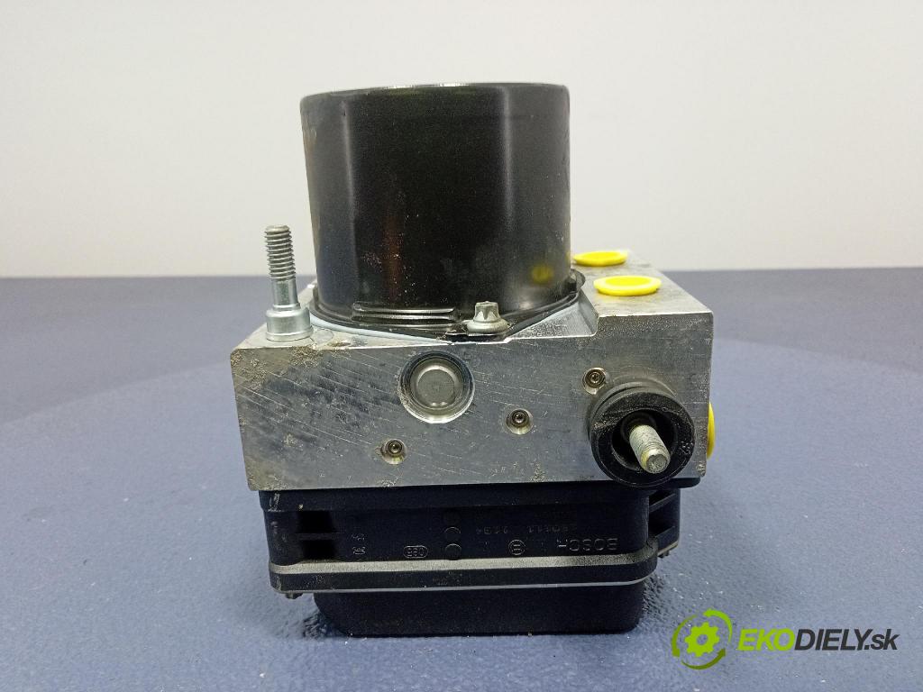 Vw Golf 2019 čerpadlo ABS x 6R0907379AA