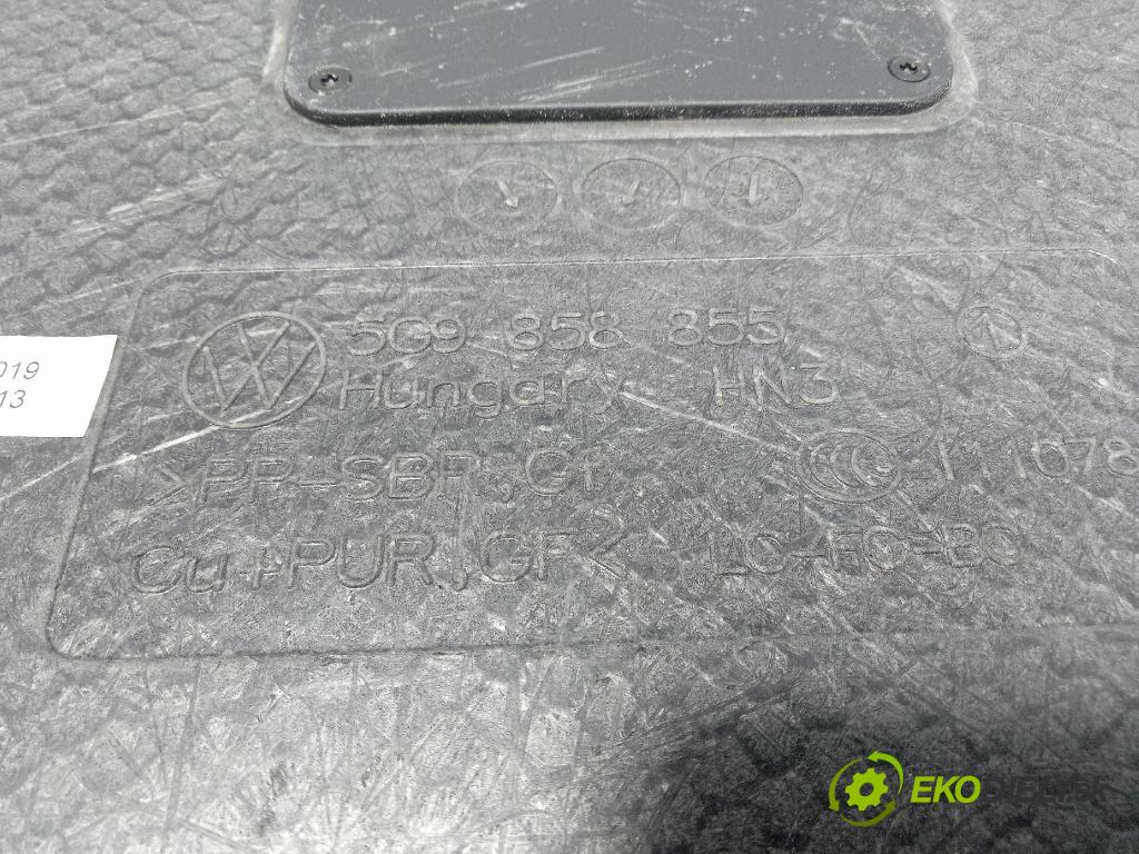 Vw Golf 2019 koberec do auta 5G9858855