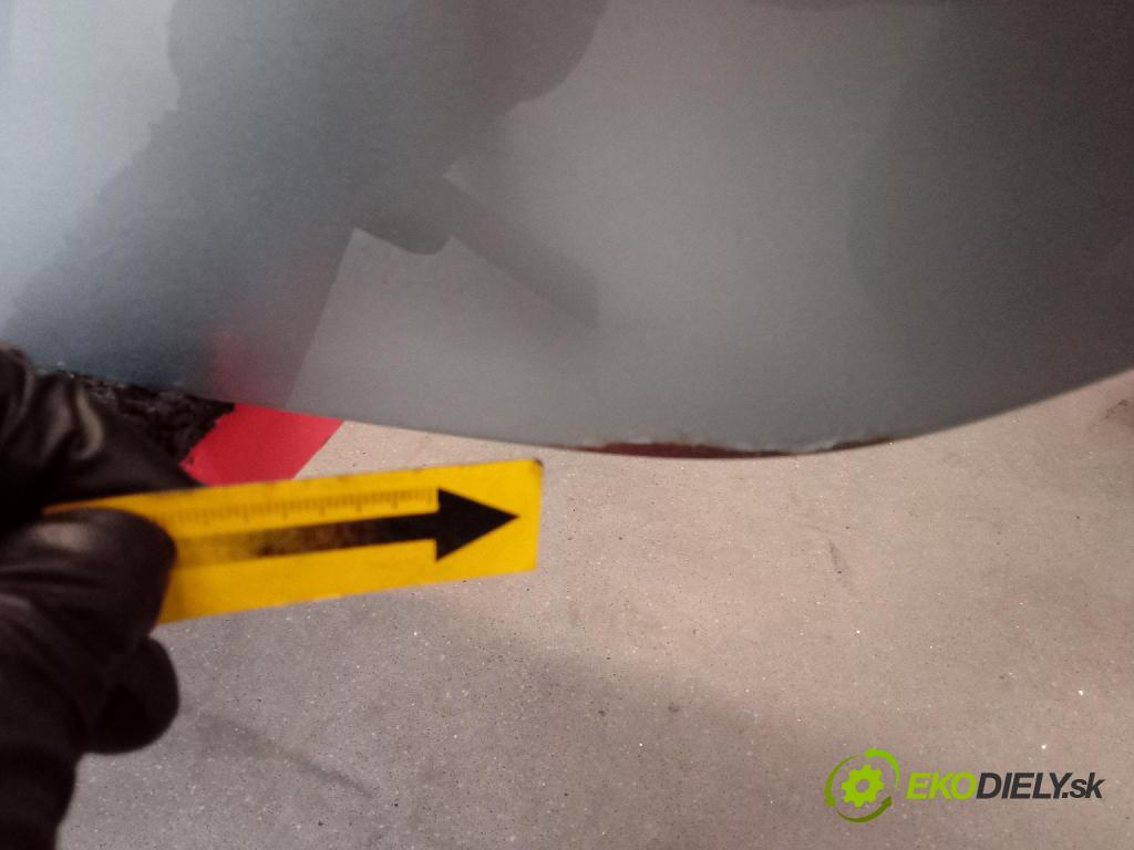 Vw Golf 2019 zadna dveře kufra: kufra: 