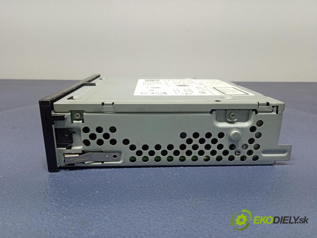 Vw Golf 2019 Radio I Navigácia: 3Q0035846B