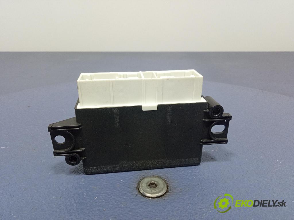 Vw Golf 2019 snímač / riadiaca jednotka PDC 5QA919294C