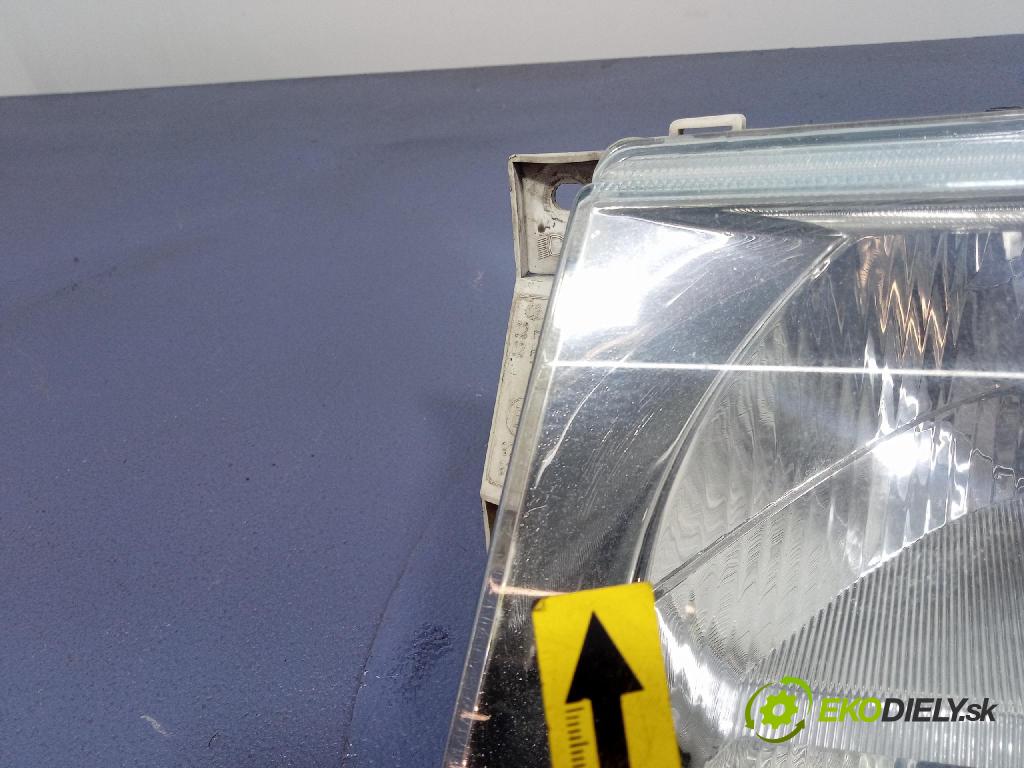 Skoda Octavia 2003 Reflektor: Vľavo: 1U1941015K