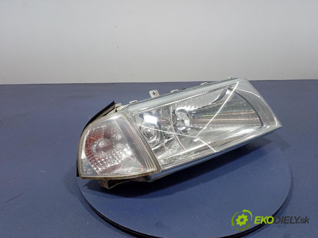 Skoda Octavia 2003 Reflektor: v pravo: 1U1941016K