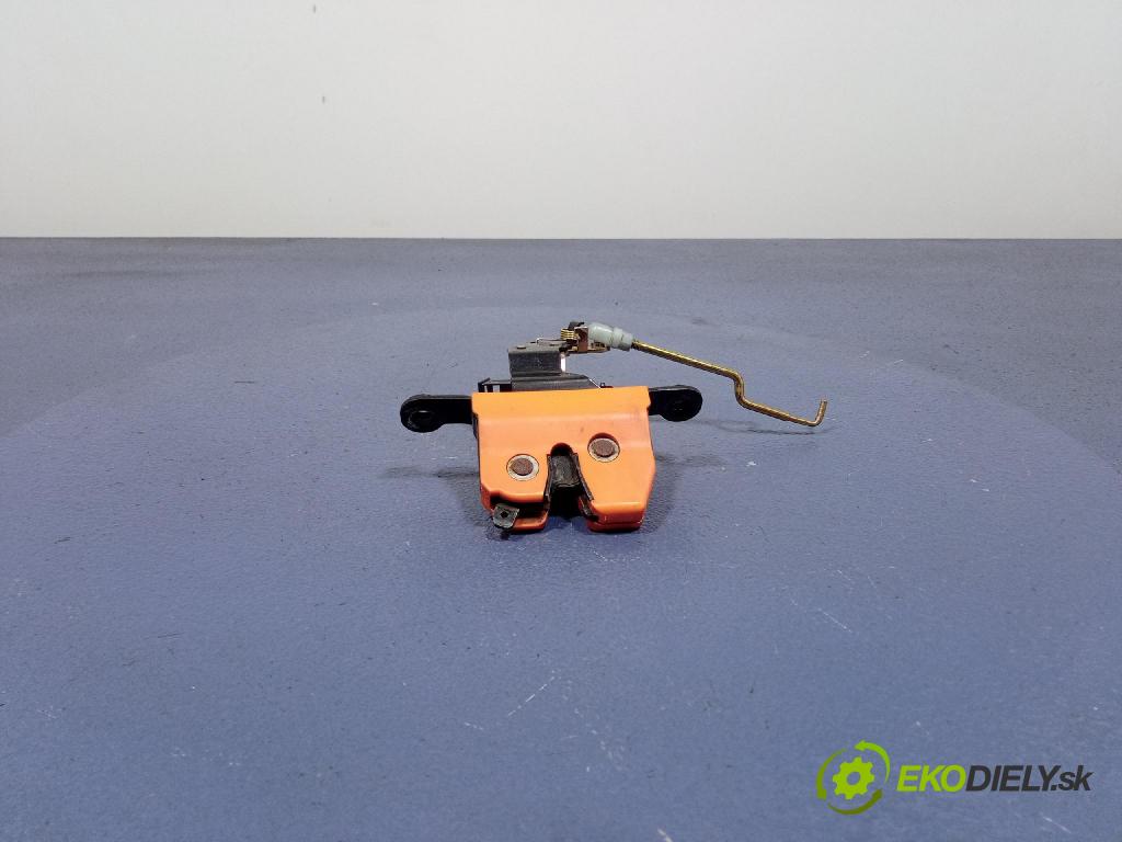 Skoda Octavia 2003 zámok Klapky: kufra: 1U6827501D