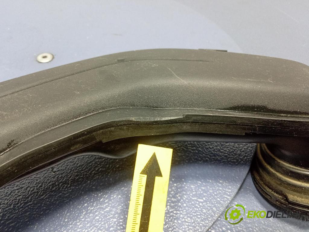 Vw Golf 2019 rúrka Vzduch: 05E145674E