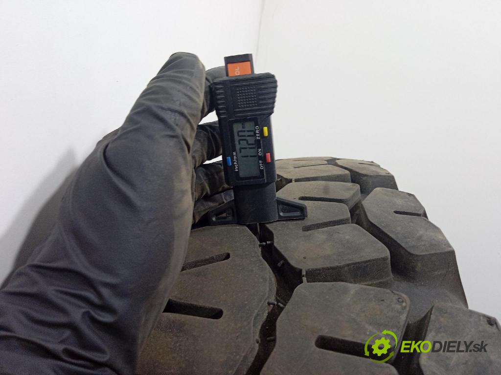 FSC Star 244 1980 Ráfiky: Oceľ: z Pneumatiky: