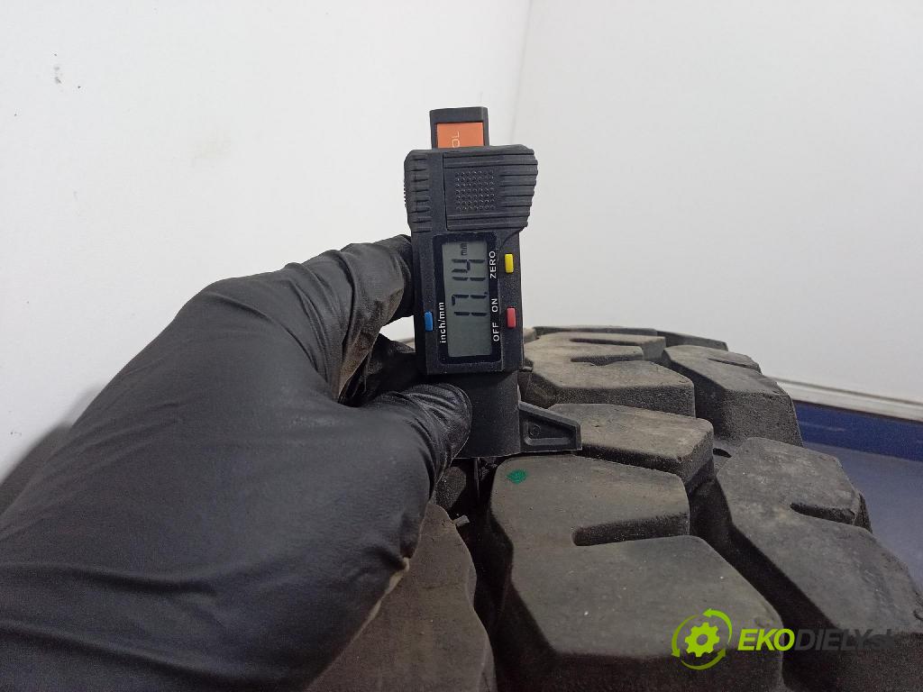 FSC Star 244 1980 Ráfiky: Oceľ: z Pneumatiky: