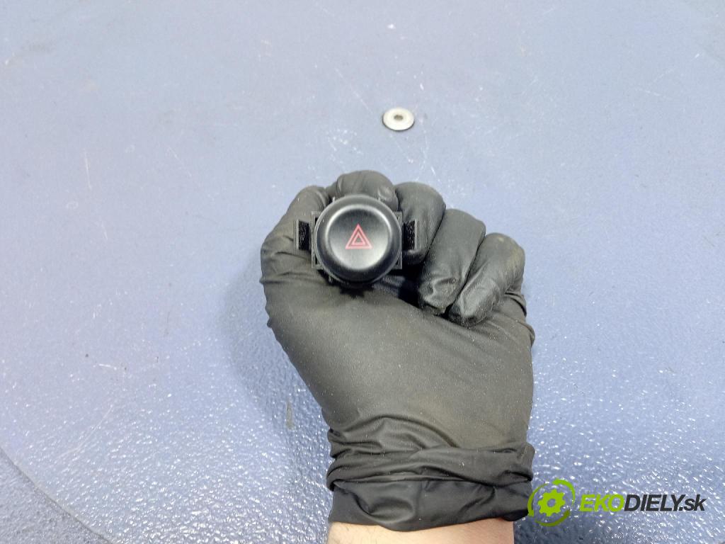 Mazda Mx-5 1999 Přepínač Světel: Nouzový