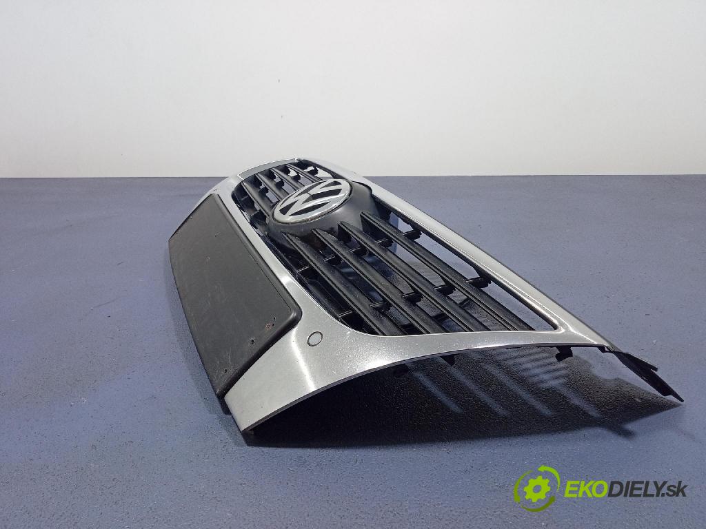 Vw Passat 2008 miežka / Gril: 3C0853651AF