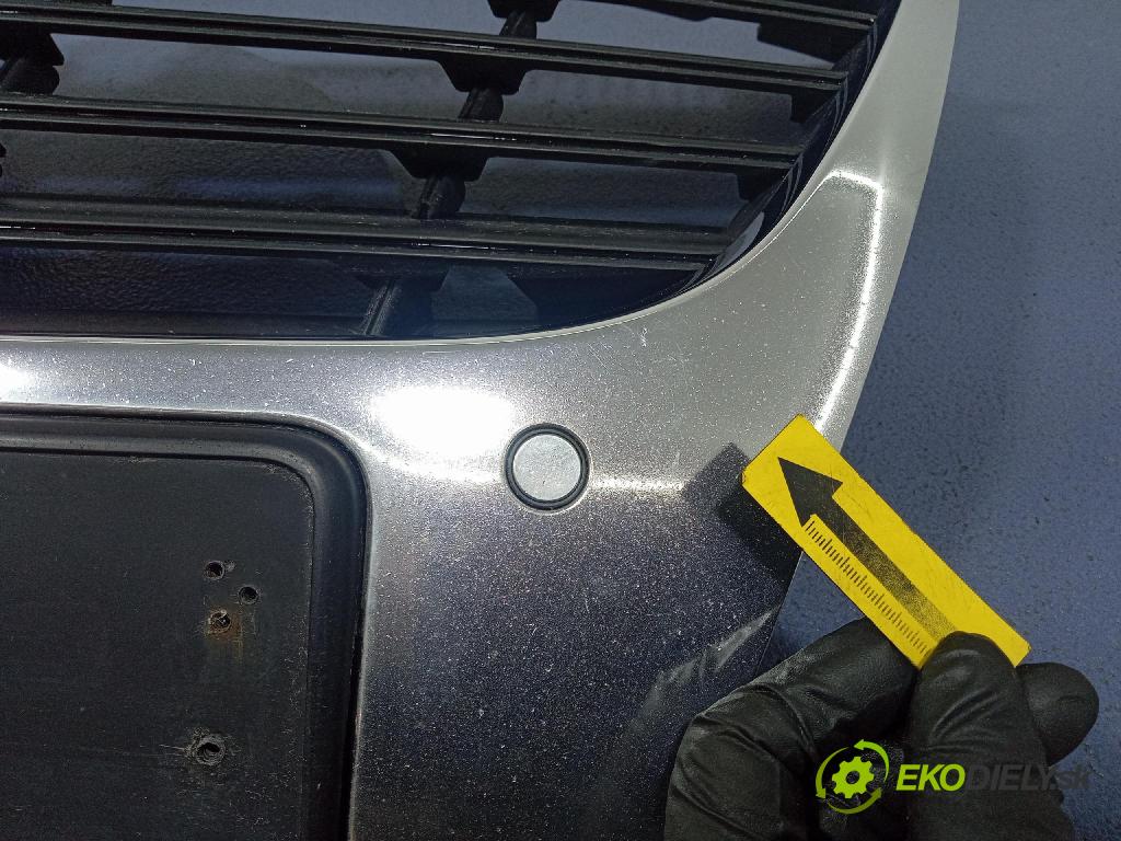 Vw Passat 2008 miežka / Gril: 3C0853651AF