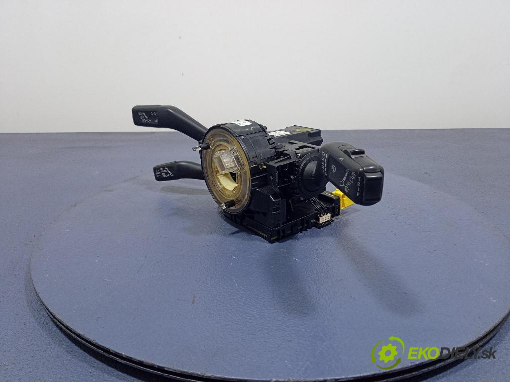 Vw Passat 2008 prepínač Komplex: 3C9953507BE