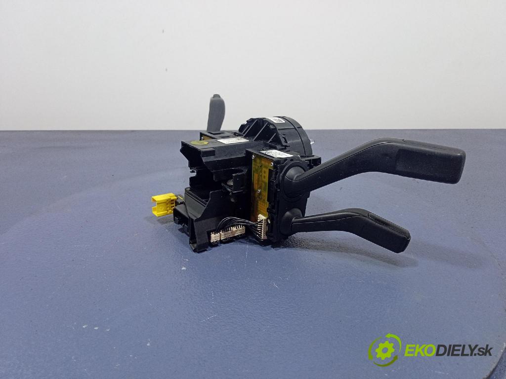 Vw Passat 2008 prepínač Komplex: 3C9953507BE