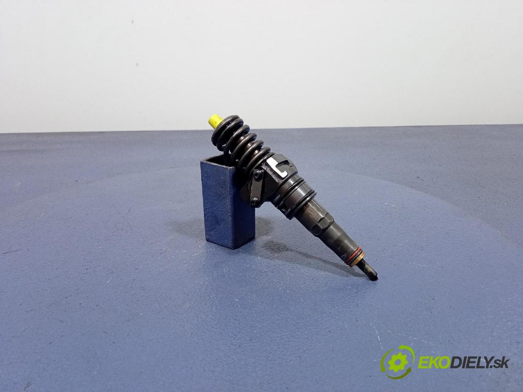 Vw Passat 2008 vstrek 038130073BQ