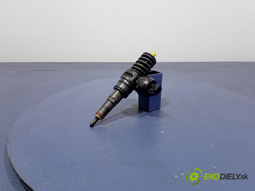 Vw Passat 2008 vstrek 038130073BQ