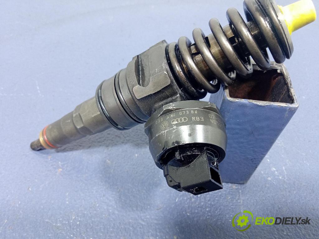 Vw Passat 2008 vstrek 038130073BQ