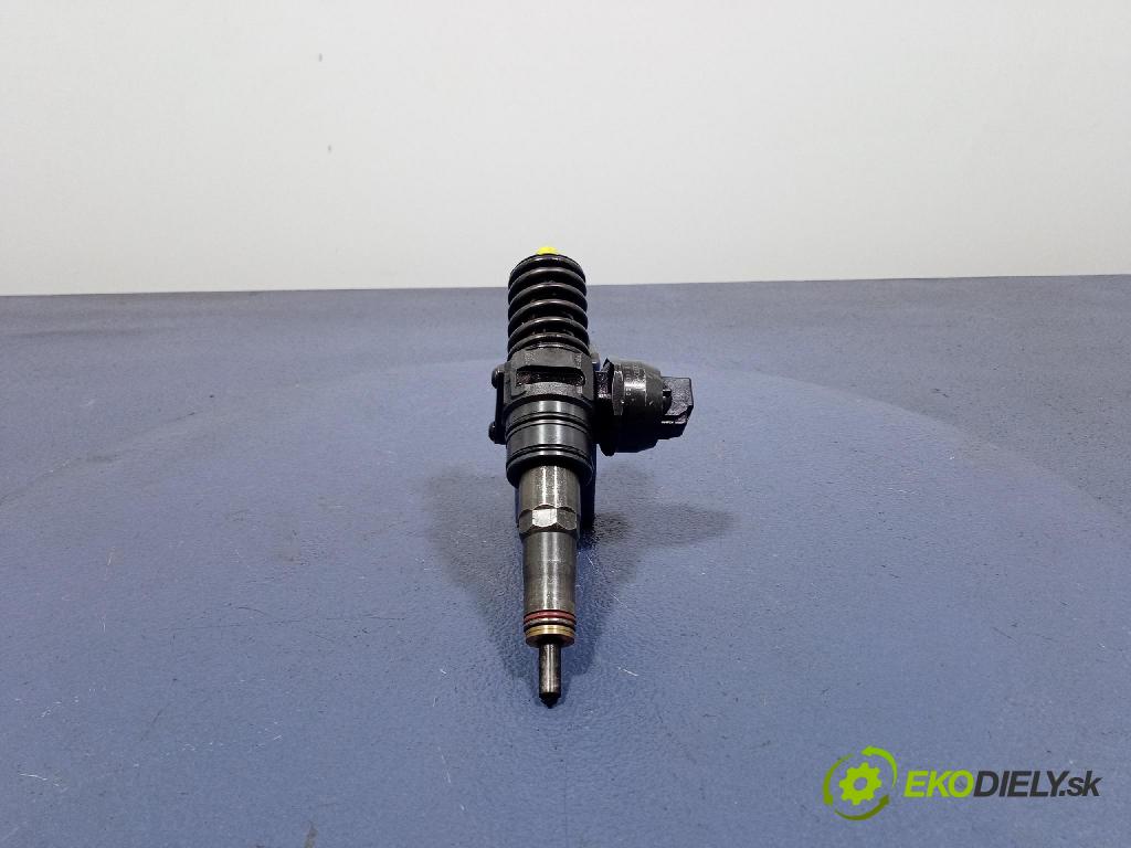Vw Passat 2008 vstrek 038130073BQ