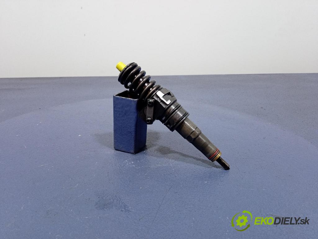 Vw Passat 2008 vstrek 038130073BQ