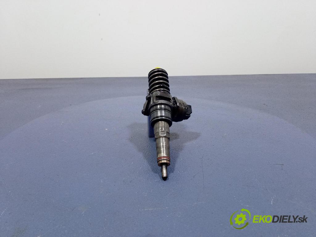 Vw Passat 2008 vstrek 038130073BQ