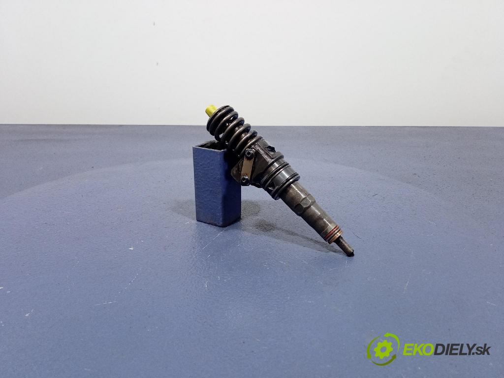 Vw Passat 2008 vstrek 038130073BQ