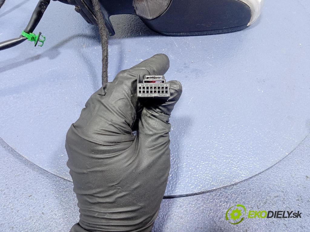 Vw Passat 2008 zrkadlo Vľavo: