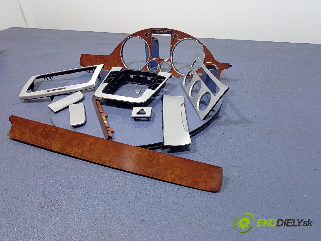 Vw Passat 2008 lišta Dekoratívne: Vnútri: 3C1858335AQ